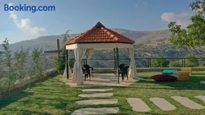 The Skyloft Tarchich - Panoramic Retreat with Pool - Image 5