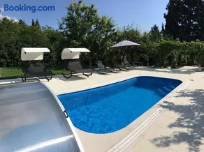 Kazinczy Villa - Image 2