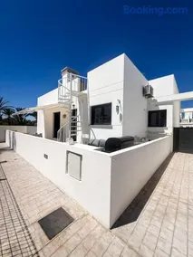Luxury Costa Blanca Villa near Denia with pool and roof terrace - Image 2
