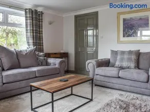 Brookside House - Image 3