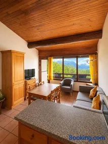 2 BR - Panormic view at foot of the slopes - Image 2