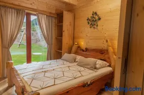 Lake Cottage - Koča ob jezeru - Image 3