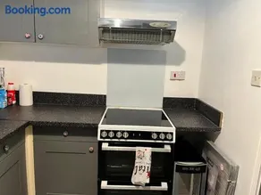 Accessible Flat Bedford - Image 2
