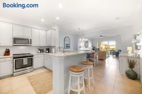 Sun Sand & Serenity - 3BR Ocean View Oasis - Image 2