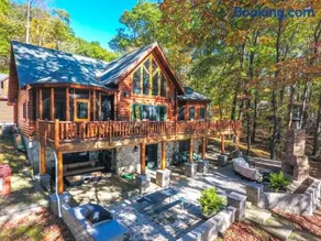 Best Lake Front in Deep Creek - Image 1