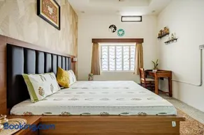 The Bloom Balconies- Cozy Living Above - Image 3