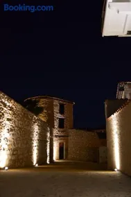 Tour médiévale fortifiée entièrement restauré - Image 2