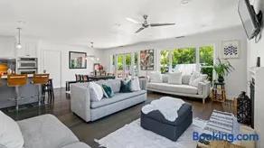 Family Friendly 3bed ,2bath Pool, Hot-tub, Cold Plunge, Sleeps 8 - Image 2