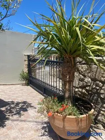 Manousos Guest House - Image 5
