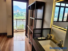 Cao Bang Clover House - Hotel & Motorbike Rentals - Image 2