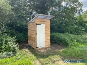The Hoppers Hut - Image 5