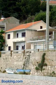 Apartments by the sea Mali Rat (Omis) - 2811 - Image 3