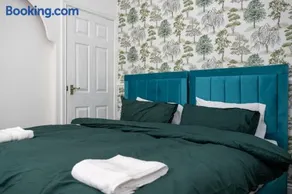 Superior 4-Bedroom Home ideal for families, Contractors and Relocations - Image 4