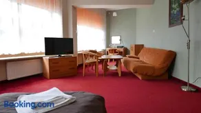 Ośrodek Szkoleniowo - Wypoczynkowy Guzianka - Image 2