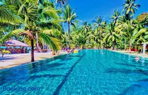 Blue Haven Bay Villas and Resort Apartments - Image 1