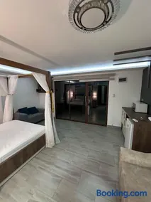 Hotel Playa Dubai Golden Suite - Image 5