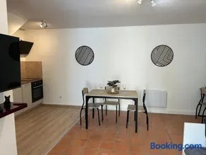 Le Saint Lubin - Vatan Cozy Apartment - Image 2