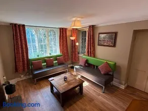 Trowbridge Hotel - Image 3