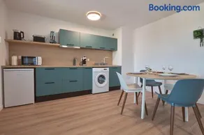Appartement, terrasse, piscine, parking, Netflix et Wi-Fi - Image 3