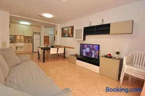 APARTAMENTO A PIE DE LA PLAYA - Image 2