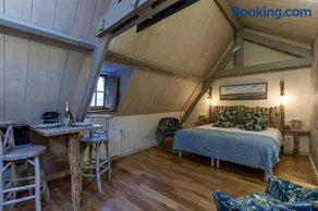 OURS EN BAY - Studio Cocon pour amoureux avec parking gratuit tout à pieds - près de la Chapelle des marins et de la Baie - Image 1