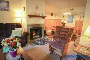 Quaint Condo 5 minutes to the ski slopes Valley Park D1 - Image 2