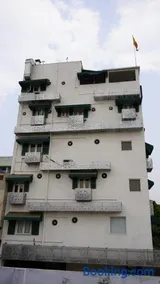 POD N BEYOND SMART HOTEL @BISTUPUR - Image 2