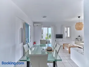 Ilios Home, walking distance from Logaras sandy beach, Paros - Image 2