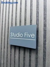 Yastayzzz at Studio 5 Bransford Rd - Image 2
