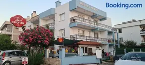 NEŞELİ APART BAHÇE CAFE - Image 1