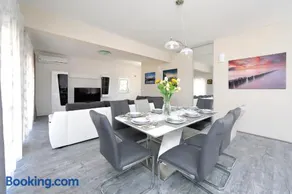 Panorama Hills - Image 2