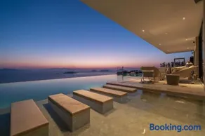 Villara Ultra Luxury Private Villa in Bodrum Daily Housekeeping Private Cook Chauffeur Service - Image 1