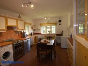 Thorn Cottage - Image 4