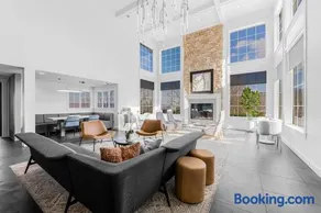 AVE Malvern - Extended Stay Furnished Apartment - Image 1