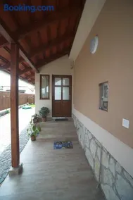 Holiday Home Podium - Image 3
