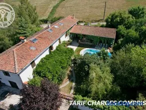 Domaine de Campagne : Grands Gîtes avec Piscine, Spa, Animaux Bienvenus - Image 1
