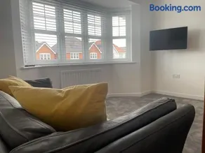 Exclusive suite, Thornton, Liverpool Near Crosby - Image 5