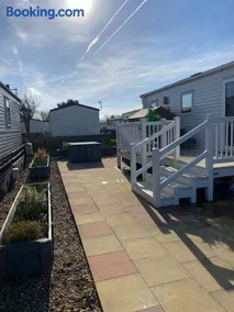 230 Unity Holiday Resort 6 Birth cosy and secure property next to all shops and entertainment passes optional - Image 1