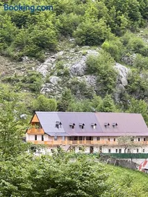 Kakia Guesthouse - Image 3
