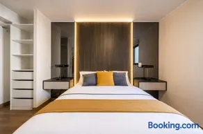 Skyline Executive Suite in San Isidro - Image 3