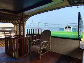 Little Mermaid - Houseboat Cruise - Image 4