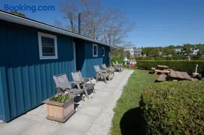Harbourside Motel - Image 2