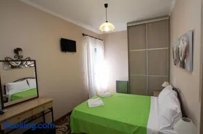 Lefcothea Guest Rooms - Image 4