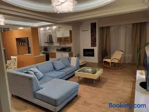 Achilles Apartment - Image 4