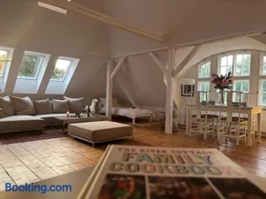 Loft apartment 723 - Image 3