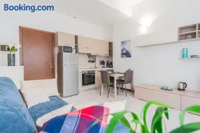 La Villa Strangiato - Image 1
