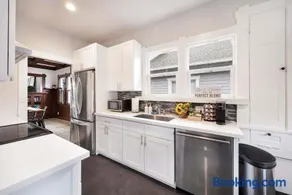 Sunny 3BR Home Near UW & Children Hospital Gym - Image 1