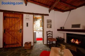 Fteri Stone House in Platanos, Akrata - Image 4