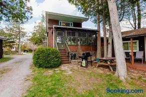 Spacious 3-Bedroom Main House in Bobcaygeon #12 - Image 3