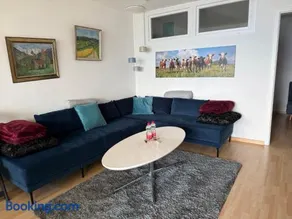 Wohnung mit See und Bergsicht im vier Sterne Hotel - Image 1
